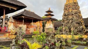 saraswati-temple-ubud3-1600x900