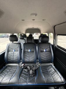 hiace-commuter-new3