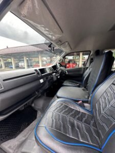 hiace-commuter-new4