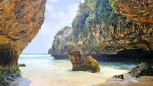Suluban Beach -1600X900