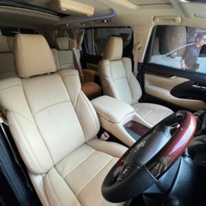 oyota Alphard 1000 x1000_0002_WhatsApp Image 2026-09-21 at 10.04.52 (3)